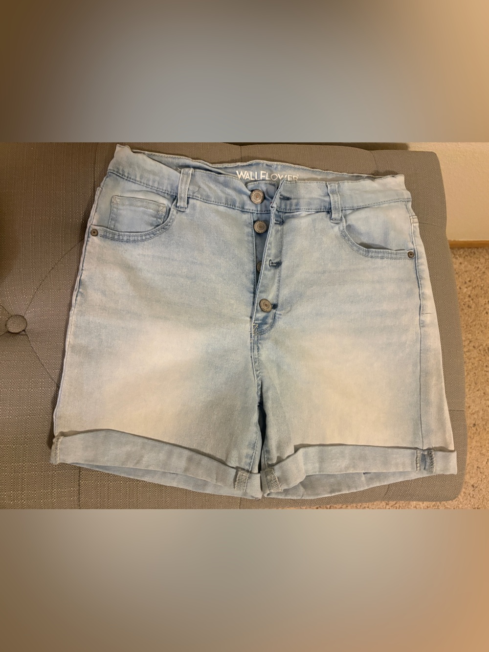 Wallflower Light Wash Button-Front Denim Shorts